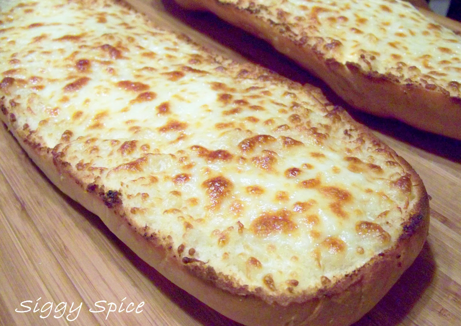 cheesy garlic bread pioneer woman